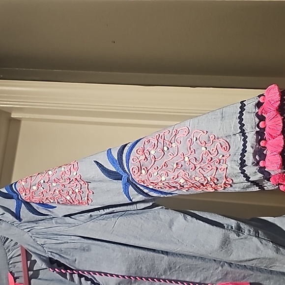 EUC embroidered pineapple tunic - Picture 4 of 5